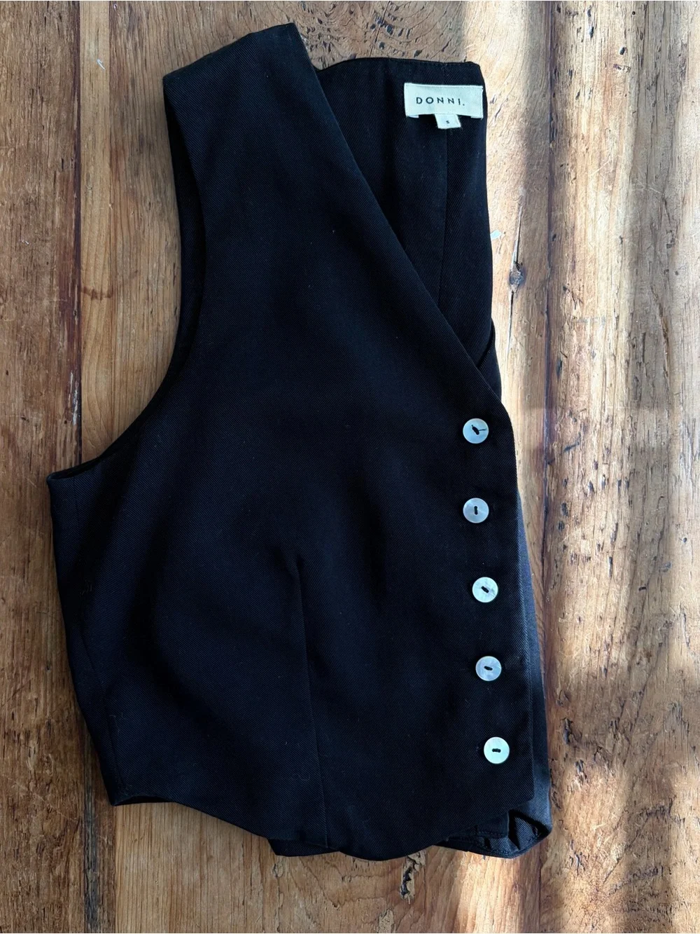 DONNI button vest - Picture 4 of 7